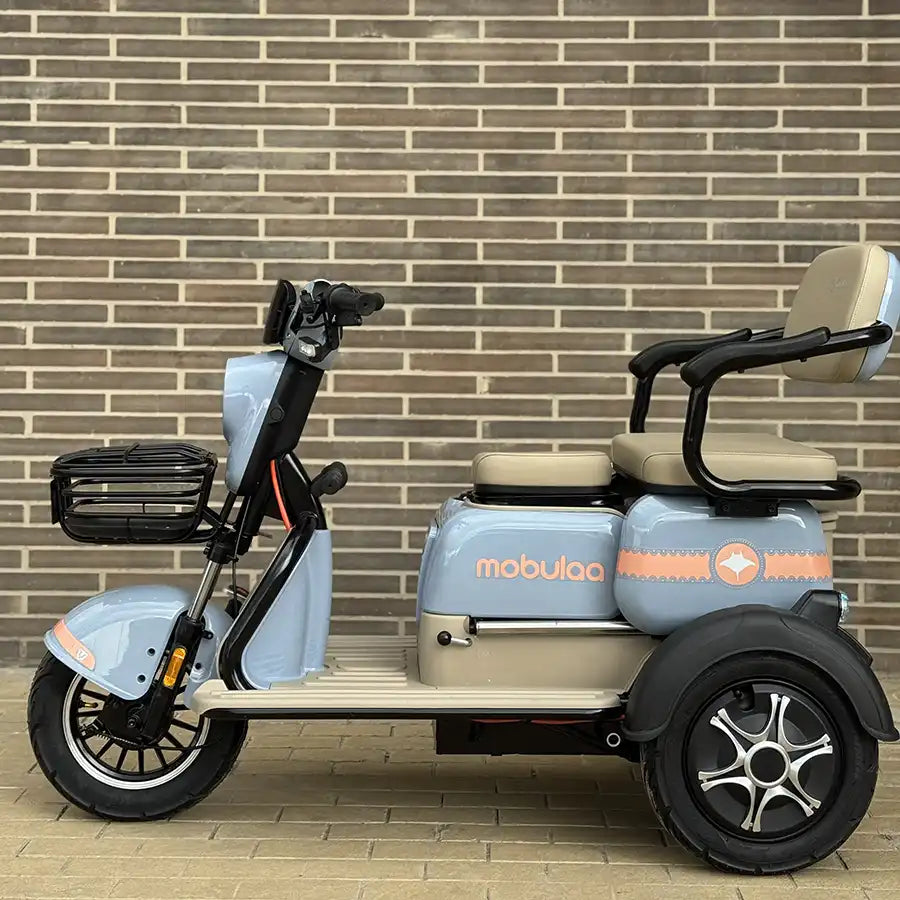 Vehículo eléctrico de tres ruedas